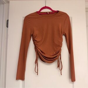 NWOT WAYF Ruched Long Sleeve Top - Brown/Orange size s